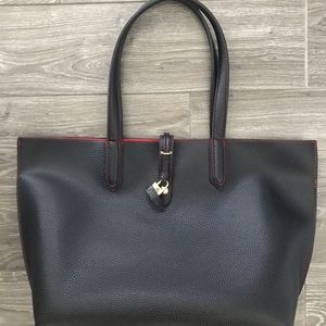Black tote